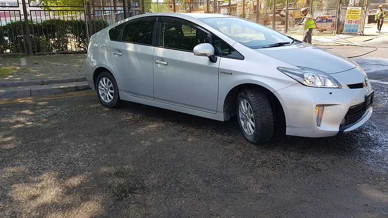 Toyota prius 2014 1